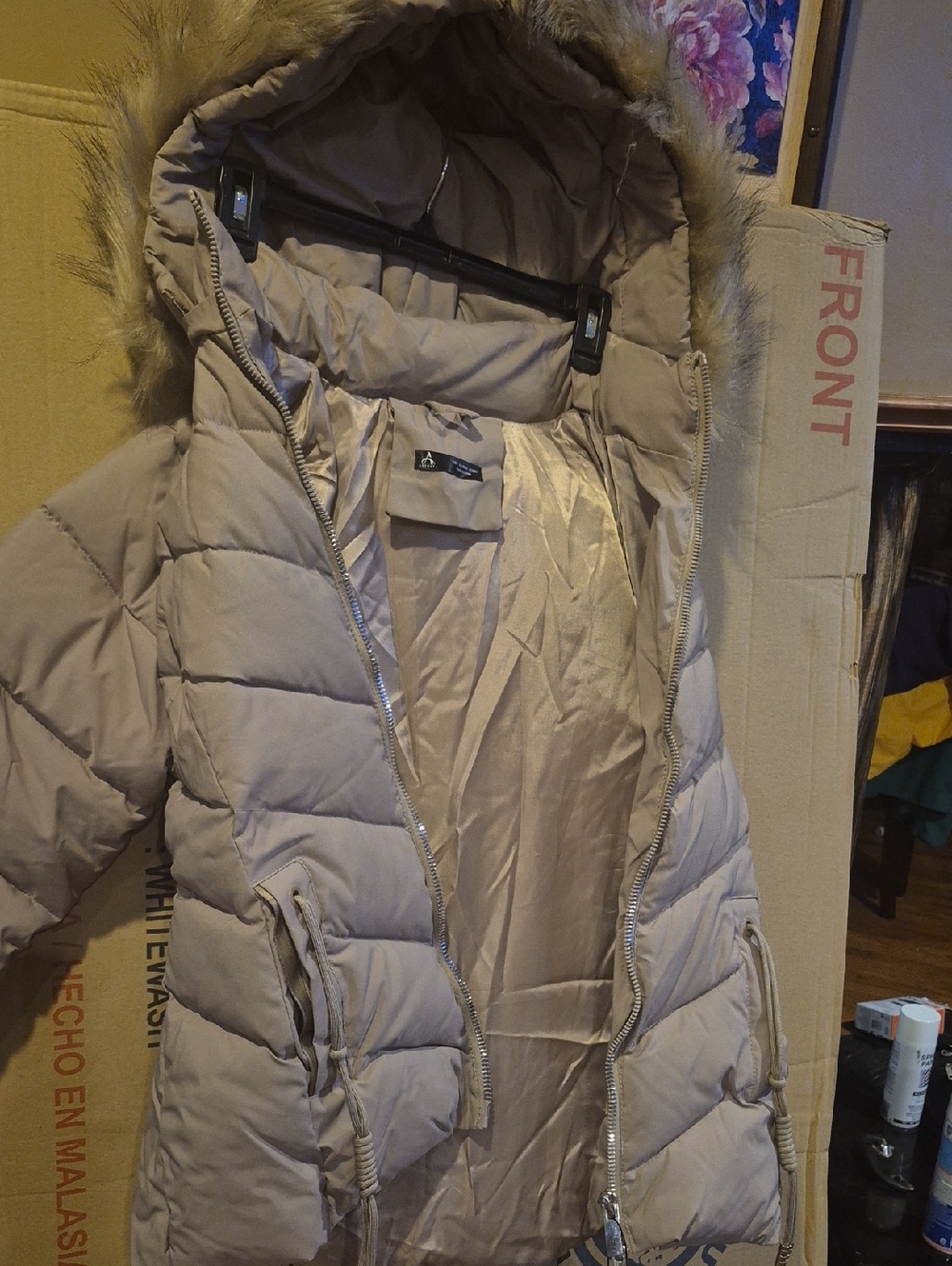 Women’s Light Beige Faux-Fur Trim Puffer Coat